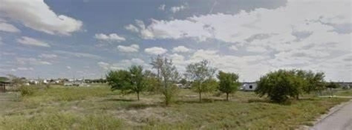 Picture of Residential Land For Sale in Justin, Texas, United States