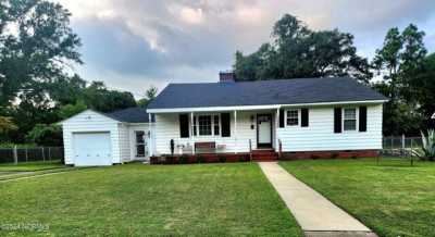 Home For Sale in Kinston, North Carolina