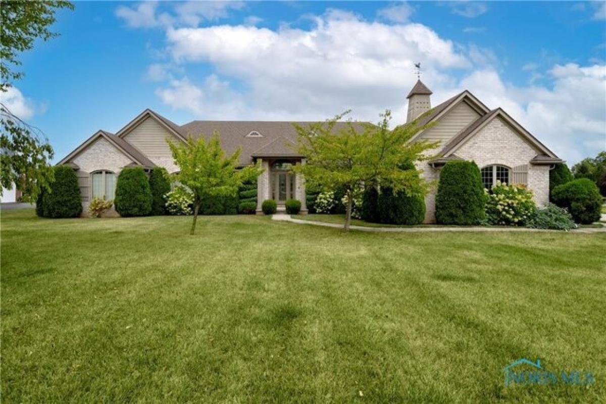 Picture of Home For Sale in Perrysburg, Ohio, United States