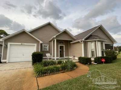 Home For Rent in Gulf Breeze, Florida