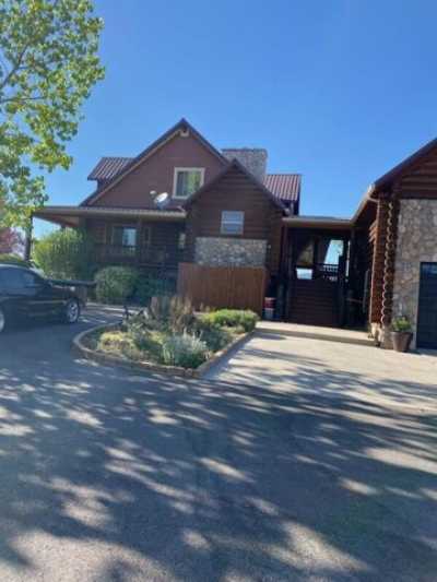 Home For Sale in New Harmony, Utah