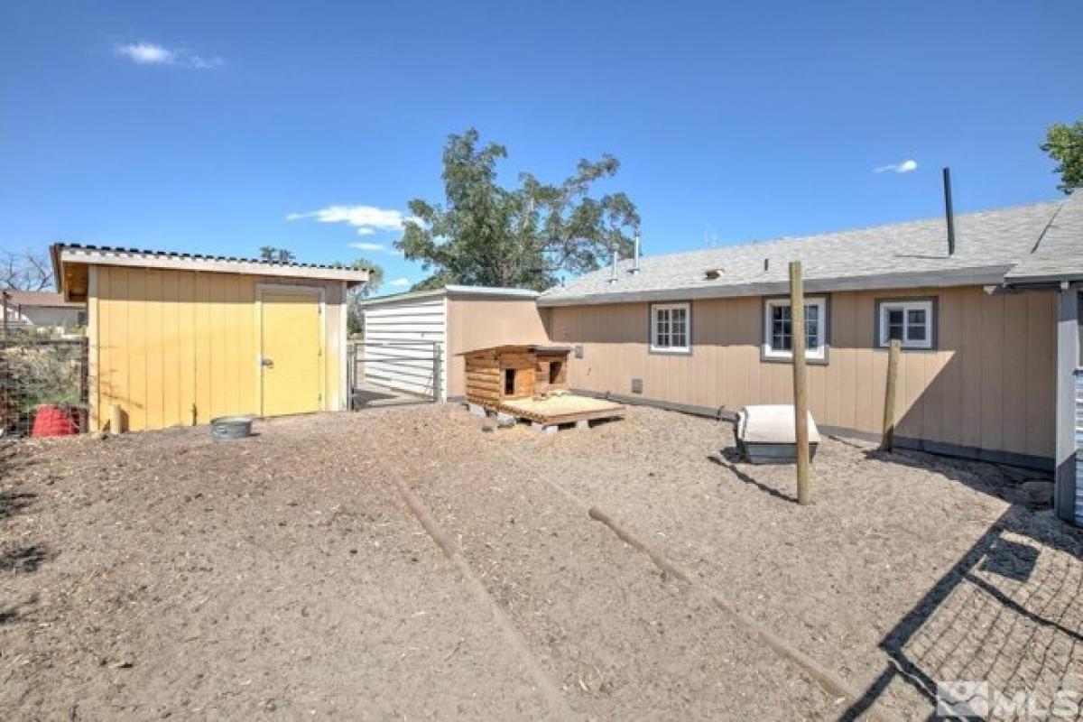 Picture of Home For Sale in Fallon, Nevada, United States