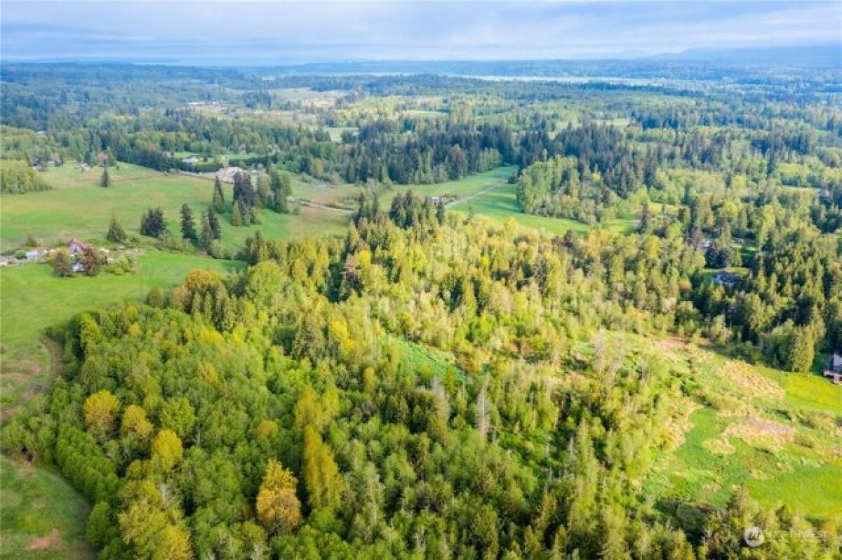 Picture of Residential Land For Sale in Arlington, Washington, United States