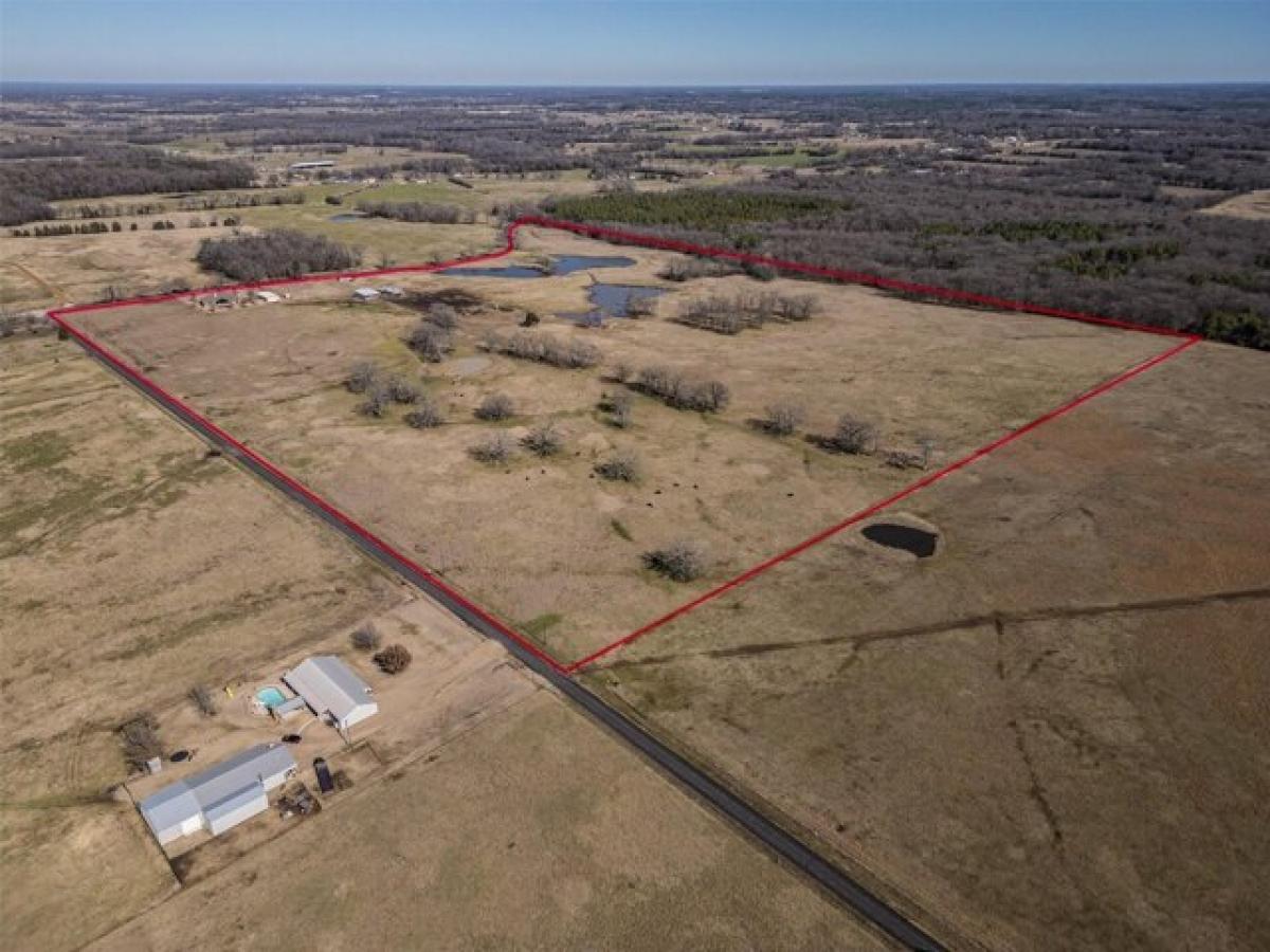 Picture of Residential Land For Sale in Winnsboro, Texas, United States