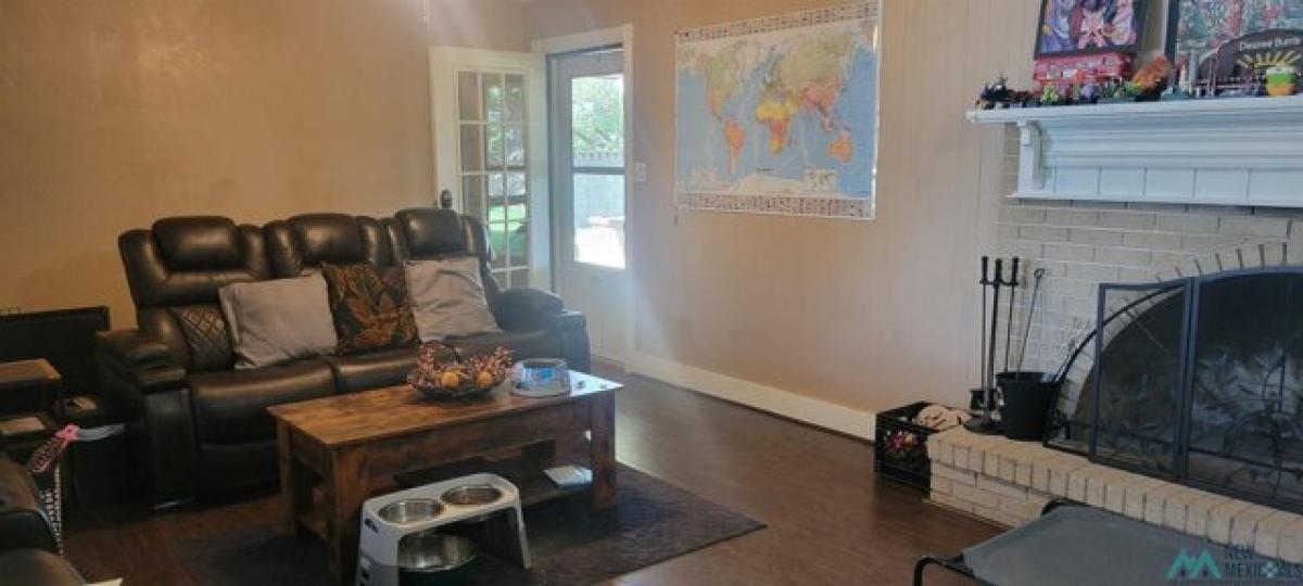 Picture of Home For Sale in Clovis, New Mexico, United States