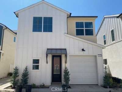 Home For Sale in Ontario, California