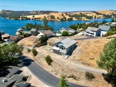 Home For Sale in Copperopolis, California