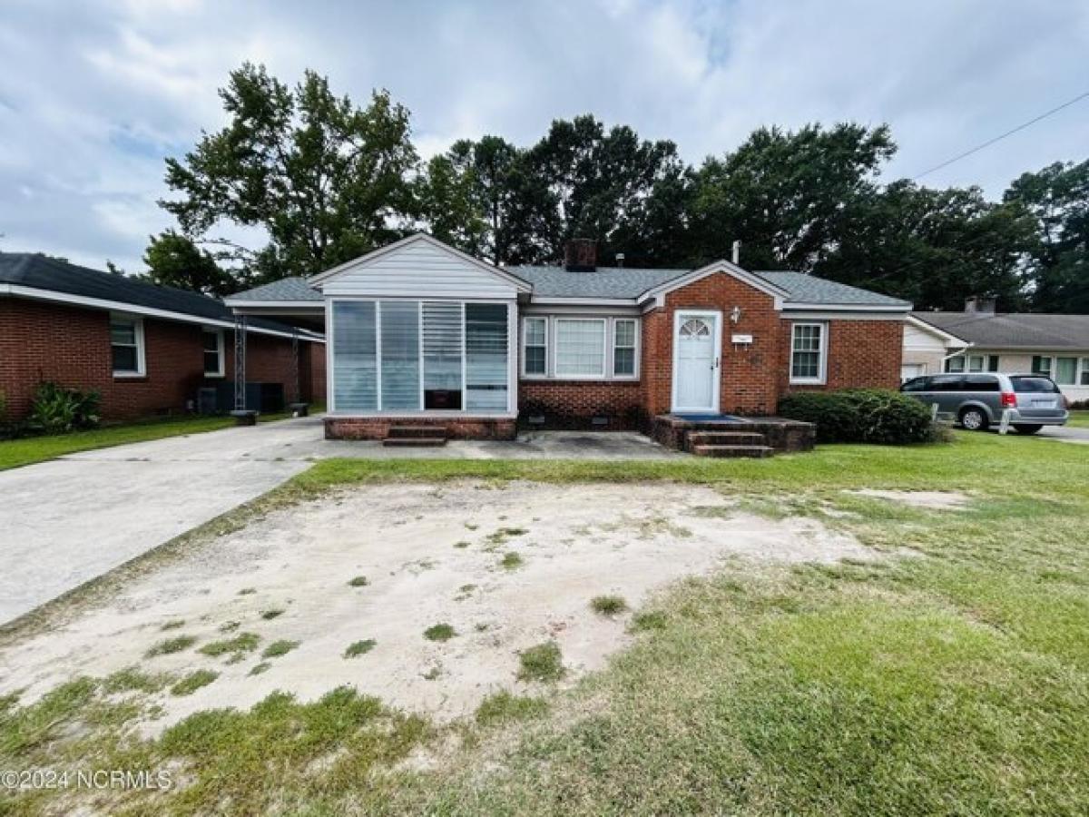 Picture of Home For Sale in Wilson, North Carolina, United States