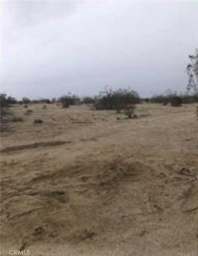 Residential Land For Sale in Phelan, California