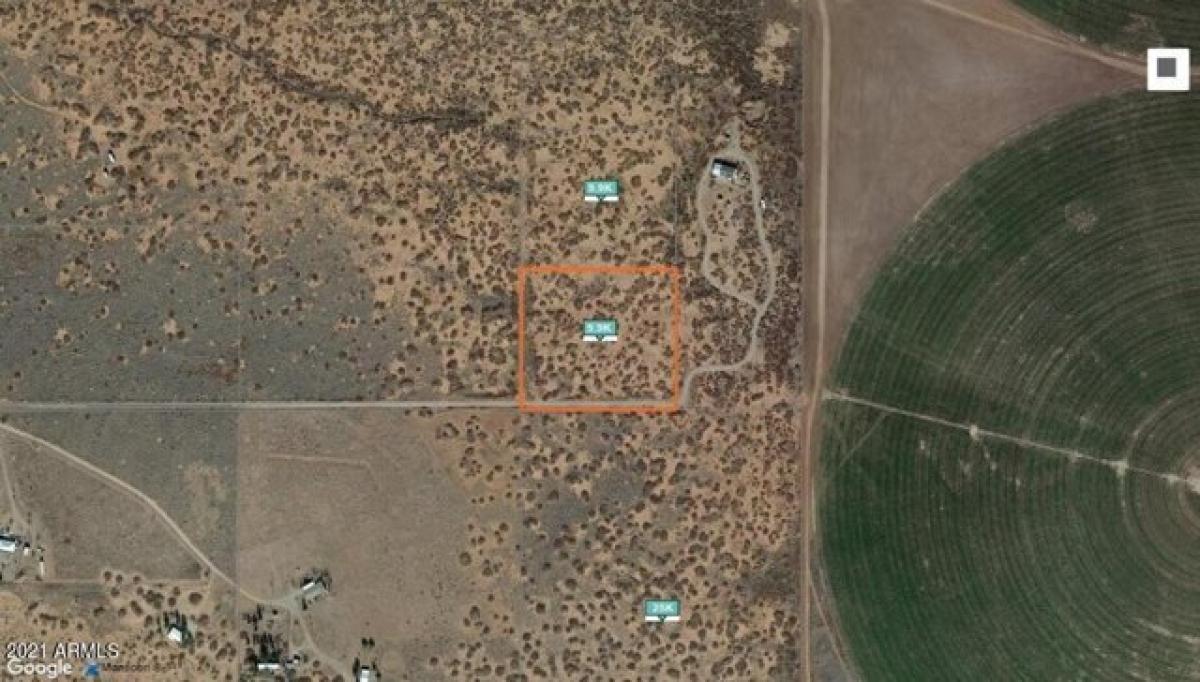 Picture of Residential Land For Sale in McNeal, Arizona, United States