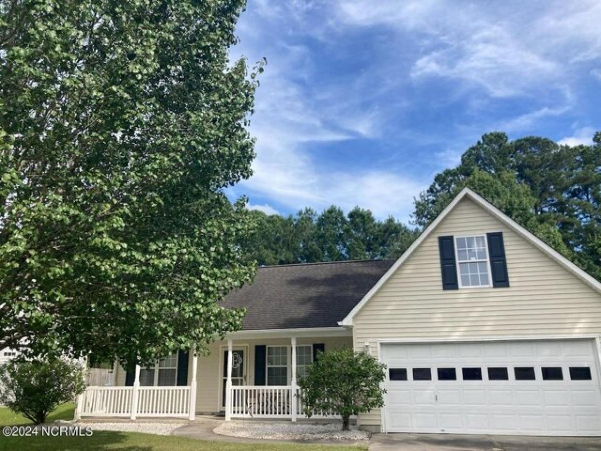 Picture of Home For Sale in New Bern, North Carolina, United States