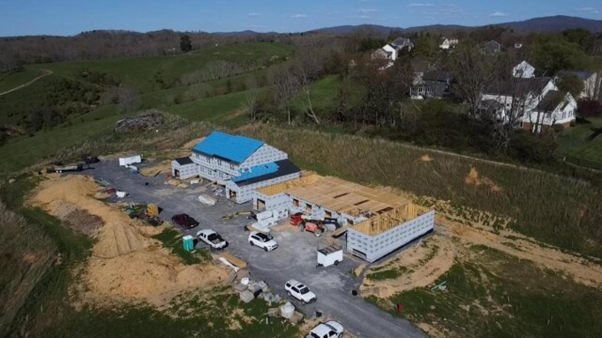 Picture of Home For Sale in Lewisburg, West Virginia, United States