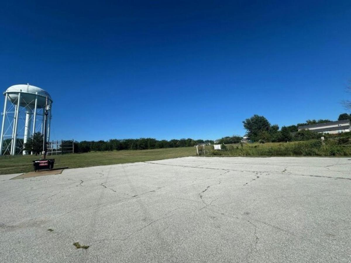 Picture of Residential Land For Sale in Columbia, Missouri, United States