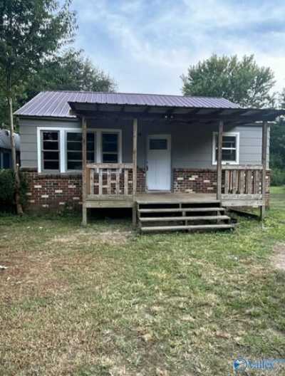 Home For Sale in Albertville, Alabama