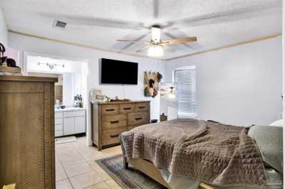 Home For Sale in Pensacola, Florida