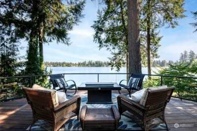 Home For Sale in Spanaway, Washington