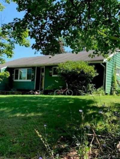 Home For Sale in Newburgh, New York