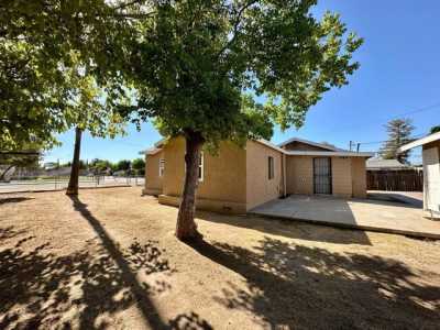 Home For Sale in Pinedale, California