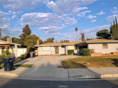 Home For Sale in Redlands, California