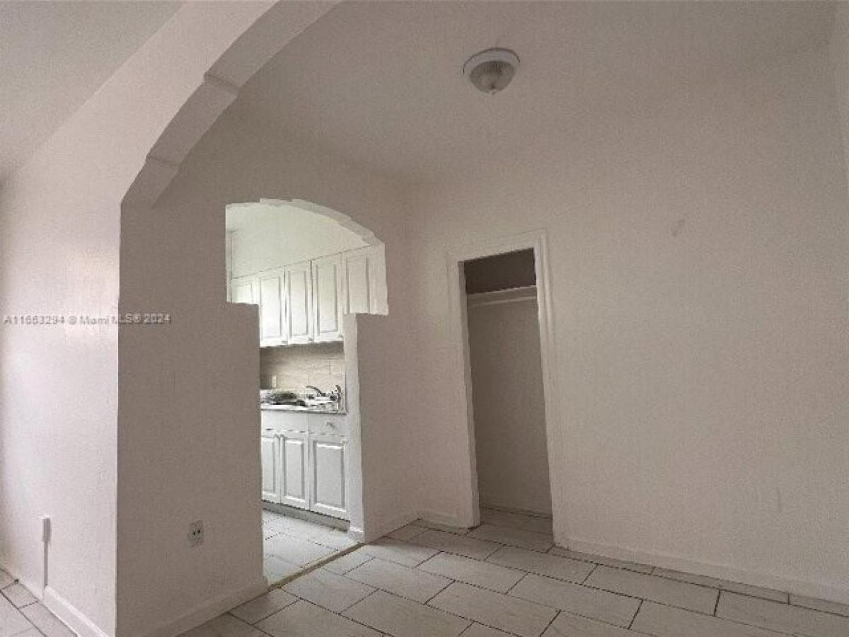 Picture of Apartment For Rent in Miami Beach, Florida, United States