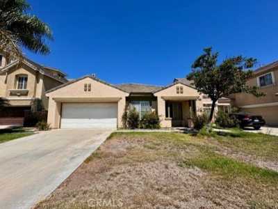 Home For Sale in Murrieta, California