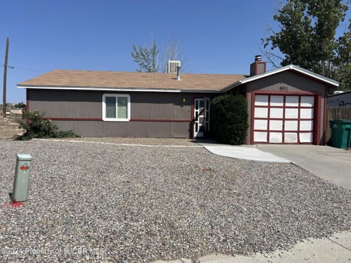 Picture of Home For Sale in Farmington, New Mexico, United States