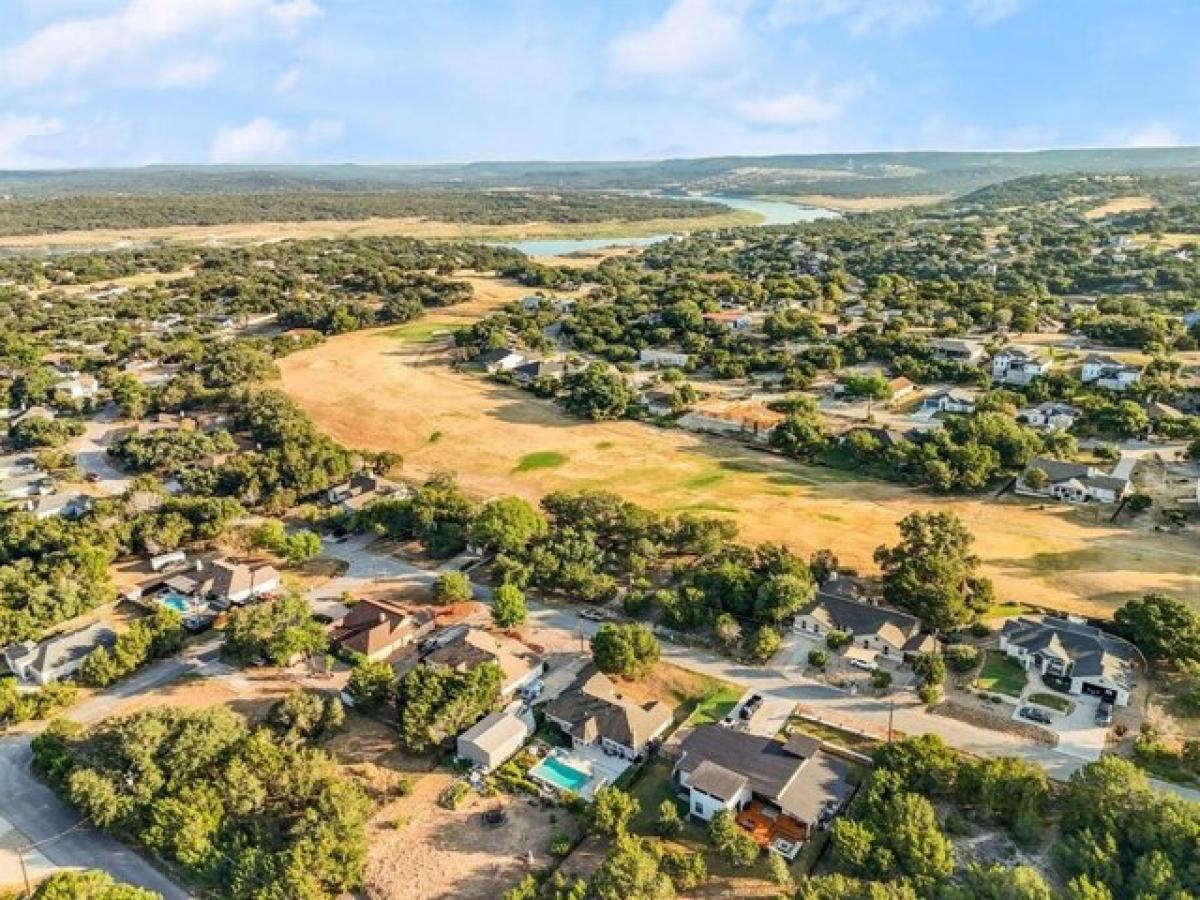 Picture of Residential Land For Sale in Lago Vista, Texas, United States