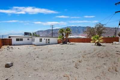 Home For Sale in Palm Springs, California