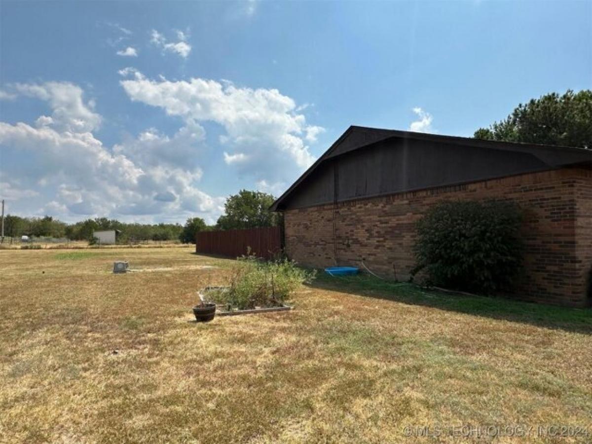 Picture of Home For Sale in Ardmore, Oklahoma, United States