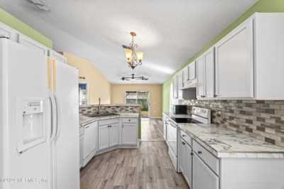 Home For Sale in Middleburg, Florida