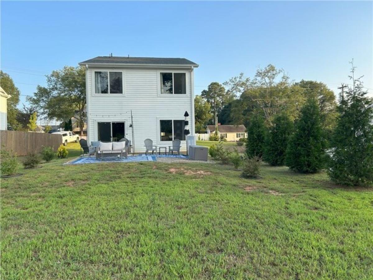 Picture of Home For Sale in Seneca, South Carolina, United States