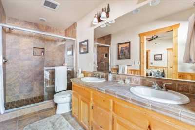 Home For Sale in Arnold, California