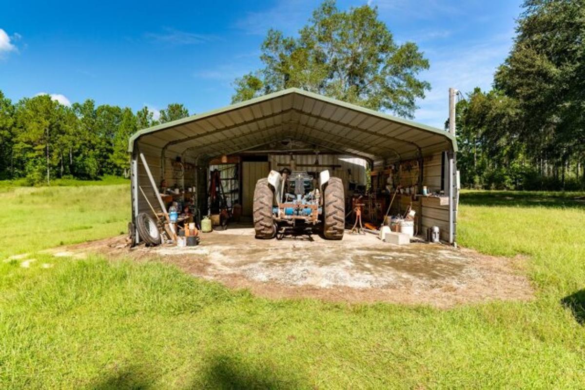 Picture of Home For Sale in Baker, Florida, United States