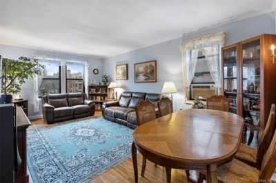 Home For Sale in White Plains, New York