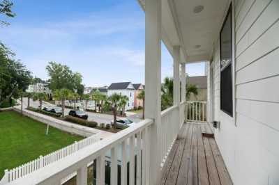 Home For Sale in Hanahan, South Carolina