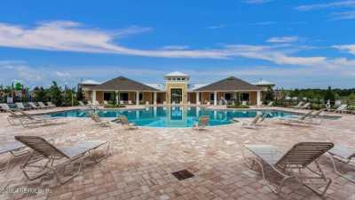 Home For Sale in Green Cove Springs, Florida