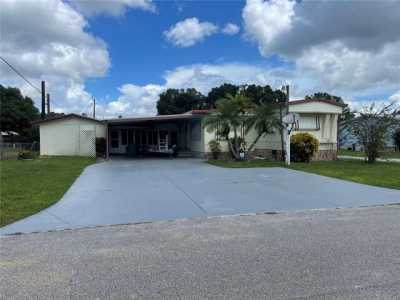 Home For Sale in Okeechobee, Florida