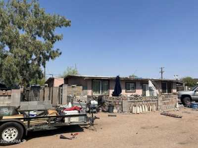 Home For Sale in Apache Junction, Arizona