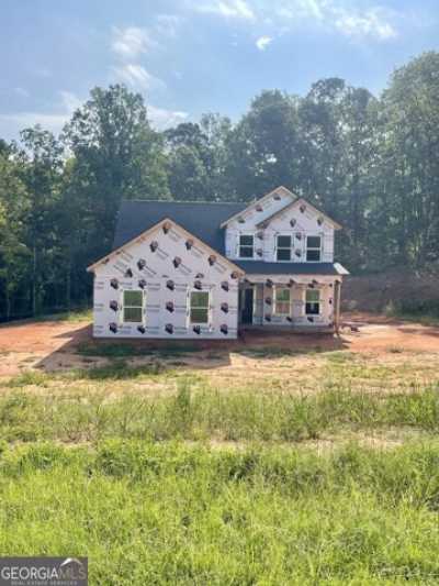 Home For Sale in Forsyth, Georgia