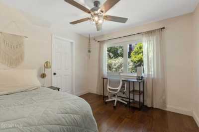 Home For Sale in Oak Park, California