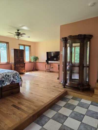 Home For Sale in Naples, Maine