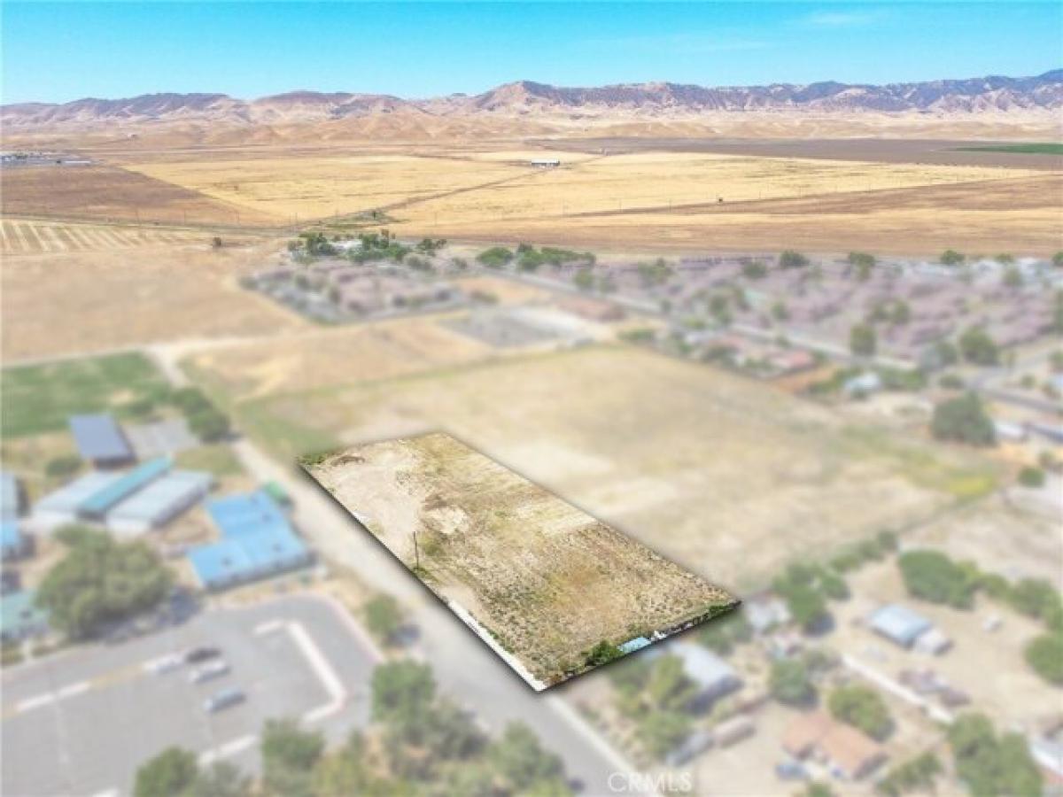 Picture of Residential Land For Sale in Avenal, California, United States