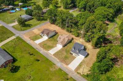 Home For Sale in Belton, South Carolina