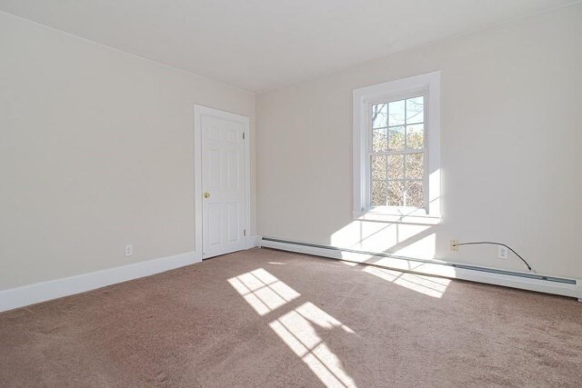 Picture of Home For Rent in Norfolk, Massachusetts, United States