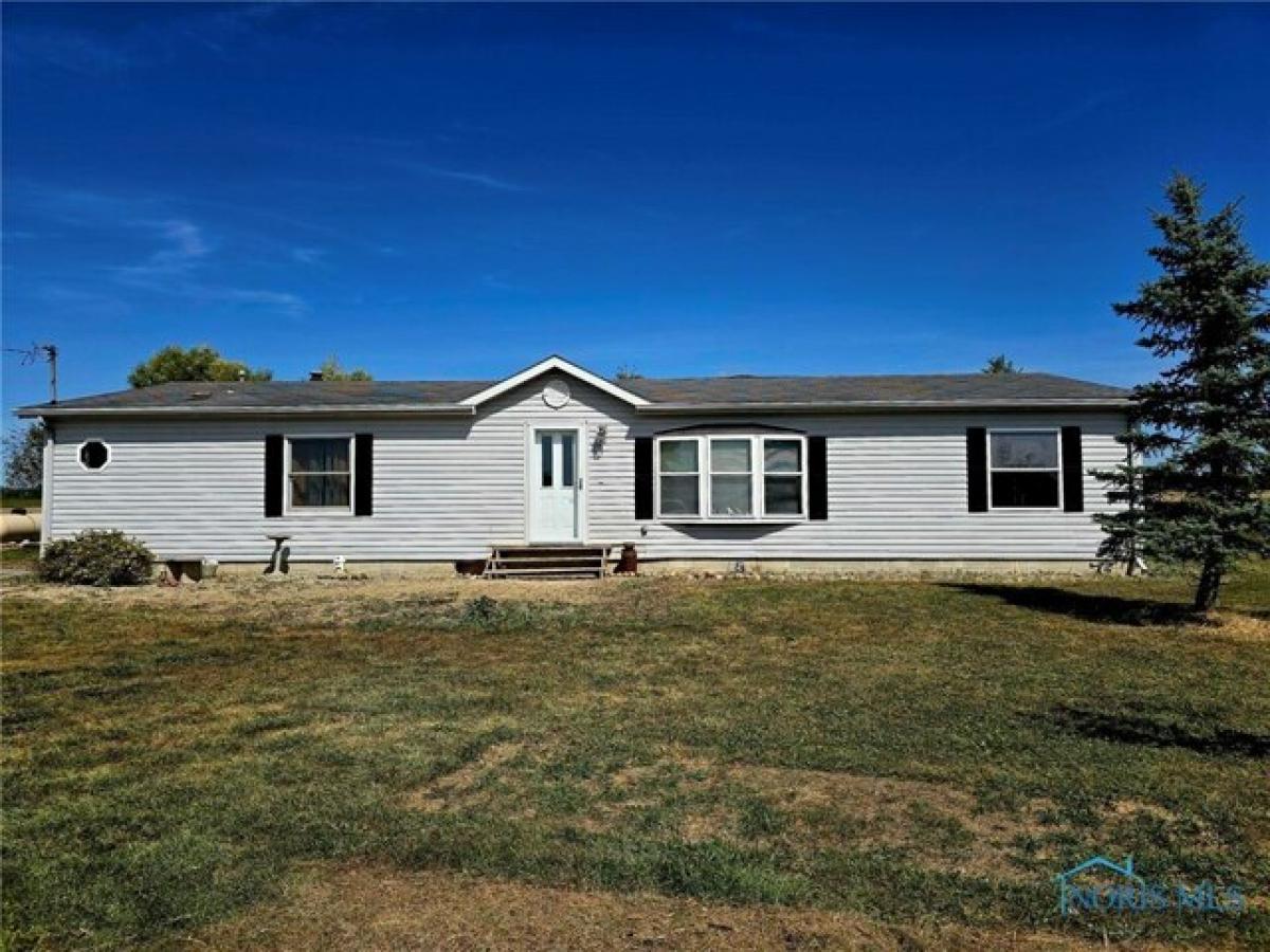 Picture of Home For Sale in Archbold, Ohio, United States