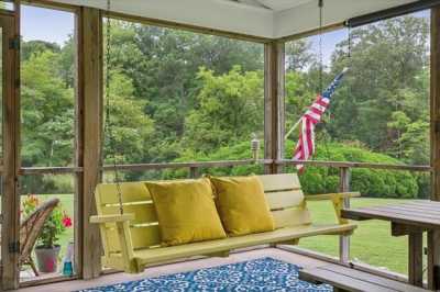 Home For Sale in Deltaville, Virginia