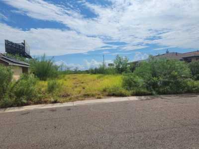 Residential Land For Sale in Laredo, Texas