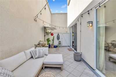 Home For Sale in Sherman Oaks, California