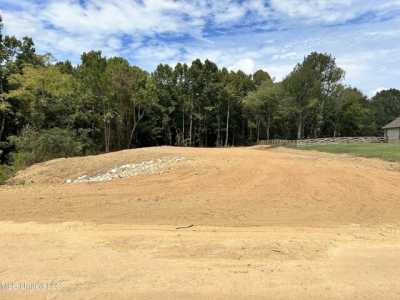 Residential Land For Sale in Byhalia, Mississippi