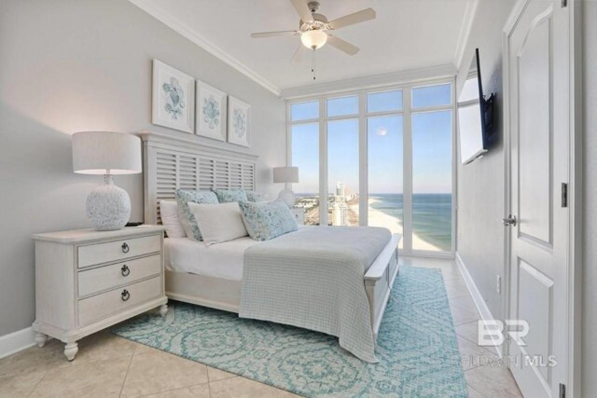 Picture of Home For Sale in Orange Beach, Alabama, United States